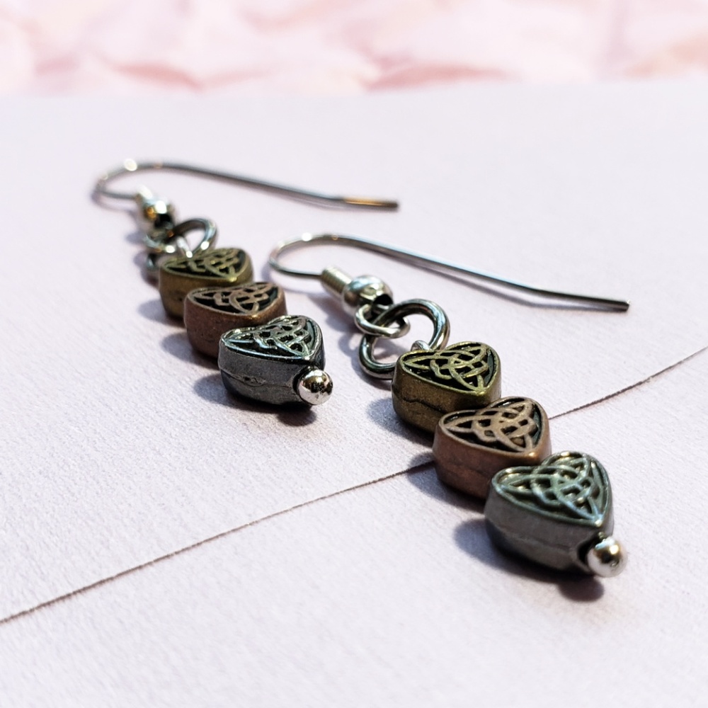 Heart Earrings! NEW! Handmade~